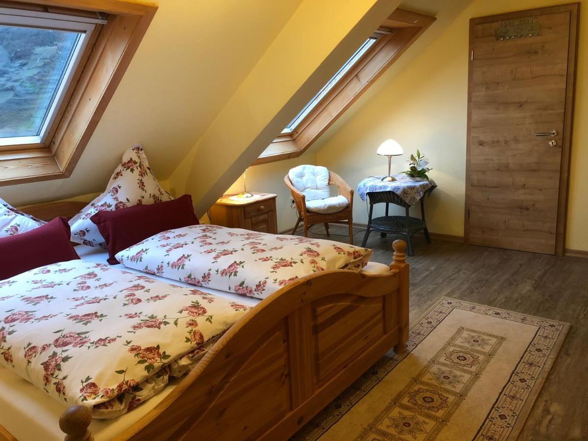 Gaestehaus Mack Trittenheim Extérieur photo